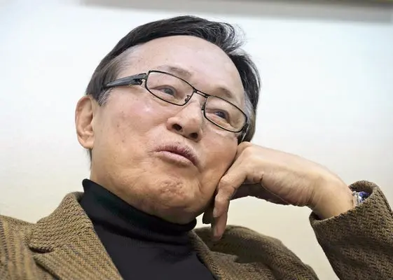 amp, 釜本邦茂出, 前日本国脚