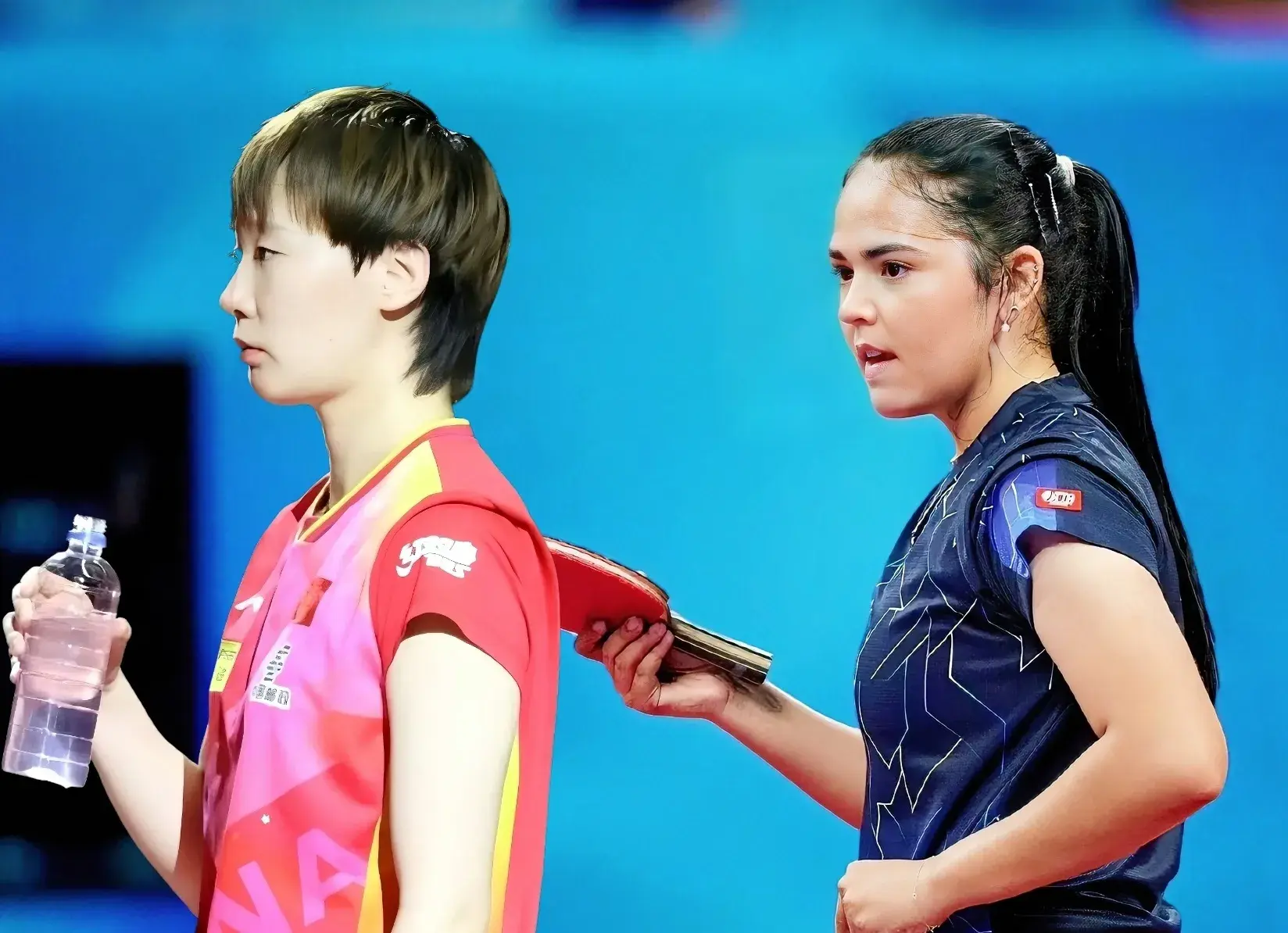 AA, 日本女队迄 AA, 日本女队迄