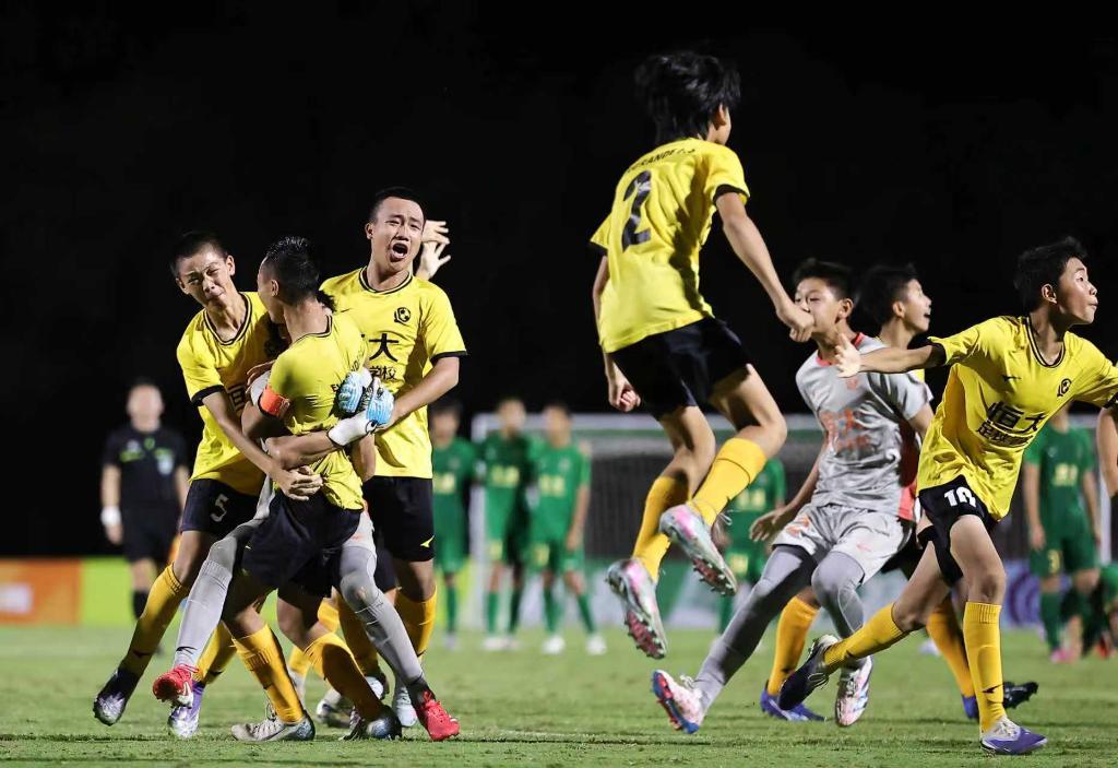 持运转, 和一颗冠军