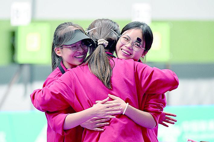 OHytC, 战胜浙江队